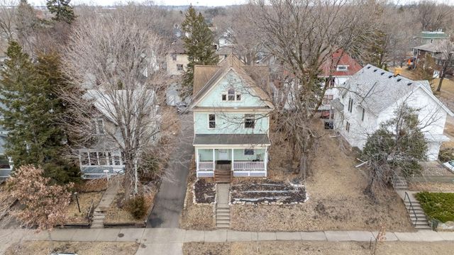 1068 13th Avenue SE, Minneapolis, MN 55414