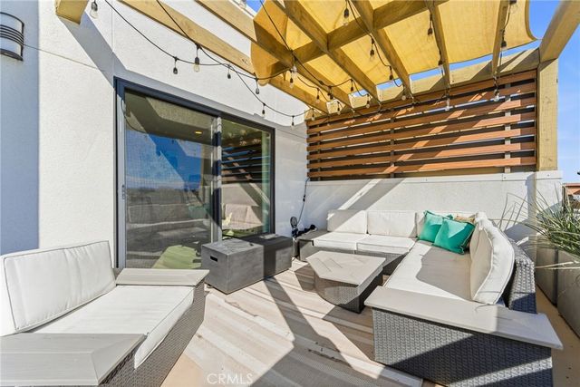 1650 Topanga Avenue, Costa Mesa, CA 92627