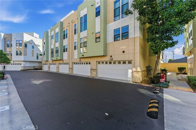 1650 Topanga Avenue, Costa Mesa, CA 92627