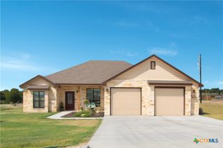 101 Hillside Lane, Lampasas, TX 76550