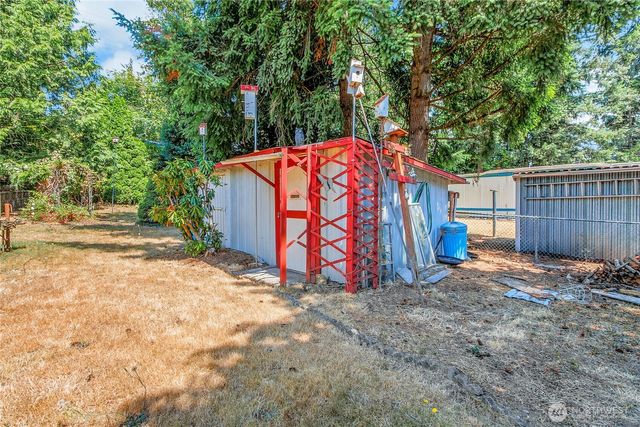 22034 SE 272nd Place, Maple Valley, WA 98038