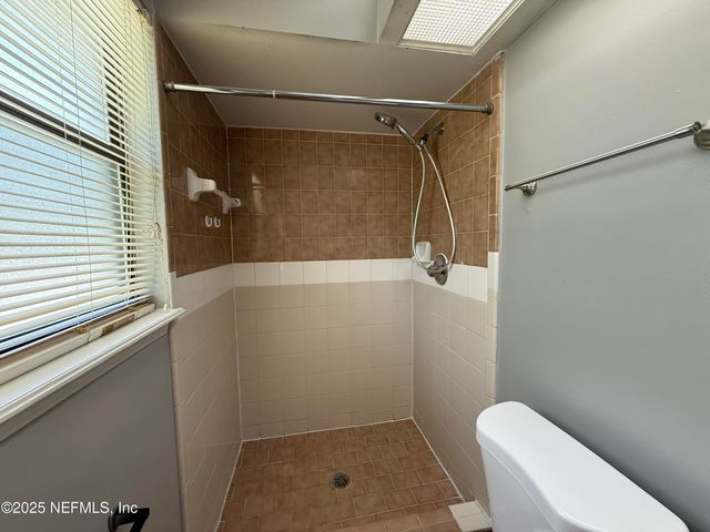 7691 GREGORY Drive, Jacksonville, FL 32210