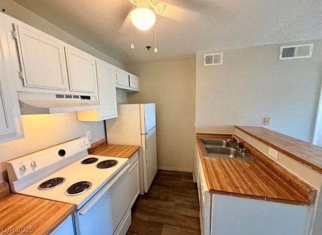 1381 East University Avenue 310, Las Vegas, NV 89119
