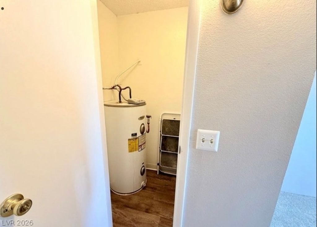 Image 7 of property listing at 1381 East University Avenue 310, Las Vegas, NV 89119