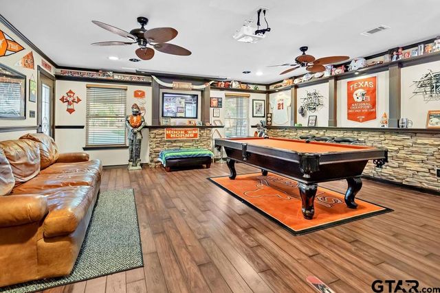 246 Hideaway Ln. E., Hideaway, TX 75771