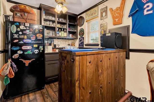246 Hideaway Ln. E., Hideaway, TX 75771