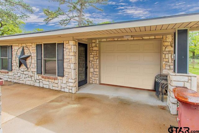 246 Hideaway Ln. E., Hideaway, TX 75771