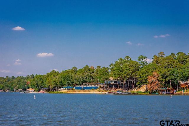 246 Hideaway Ln. E., Hideaway, TX 75771