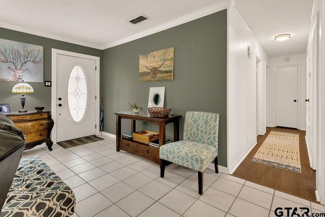 246 Hideaway Ln. E., Hideaway, TX 75771