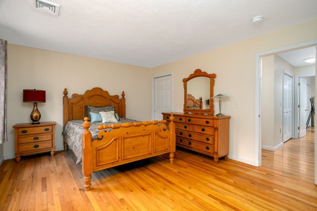 8 Alden Dr 8, Berlin, MA 01503