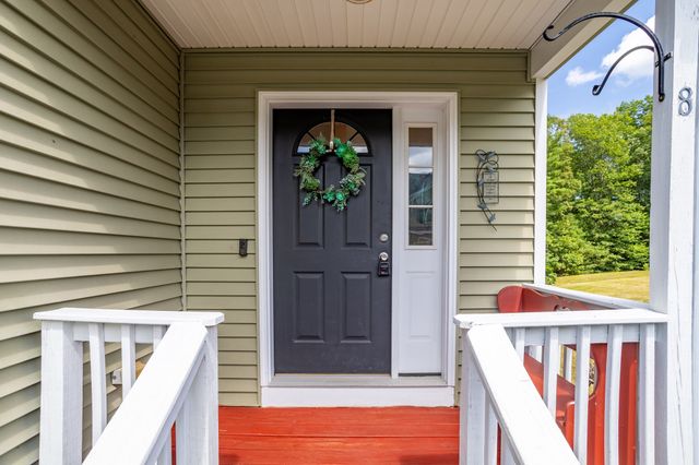 8 Alden Dr 8, Berlin, MA 01503
