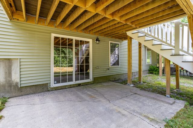 8 Alden Dr 8, Berlin, MA 01503