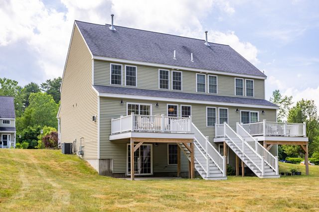 8 Alden Dr 8, Berlin, MA 01503