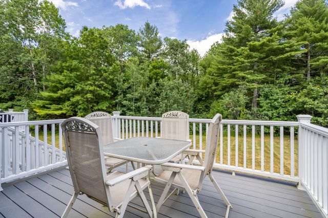 8 Alden Dr 8, Berlin, MA 01503