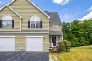 8 Alden Dr 8, Berlin, MA 01503