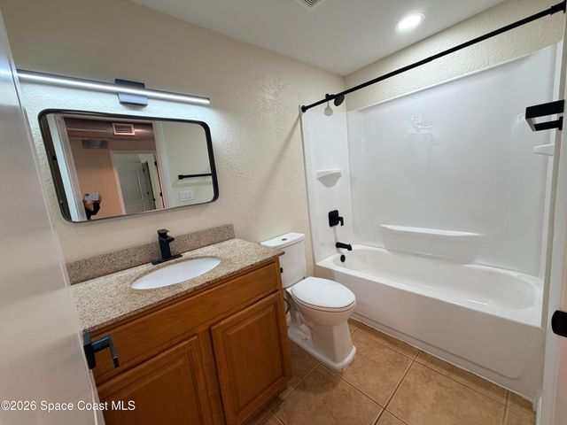 1464 Guava Avenue, Melbourne, FL 32935