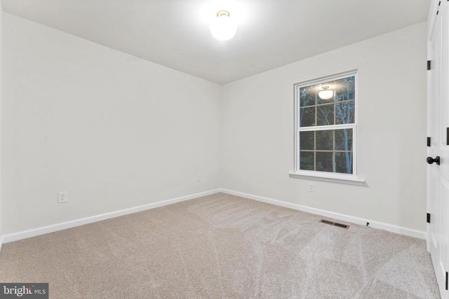 12907 INFANTRY DR, Spotsylvania, VA 22551