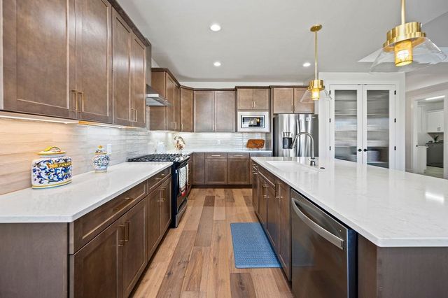 2698 Meadowcrest Court, Grand Junction, CO 81506