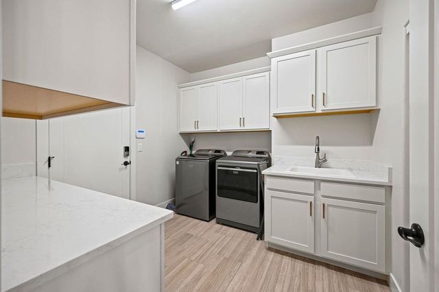 2698 Meadowcrest Court, Grand Junction, CO 81506