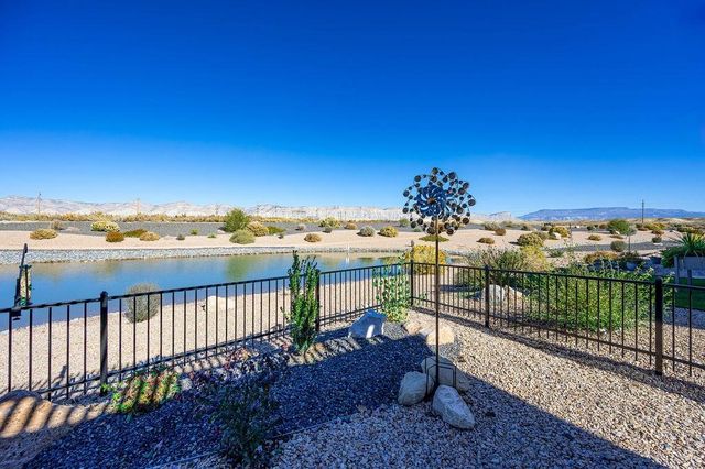 2698 Meadowcrest Court, Grand Junction, CO 81506