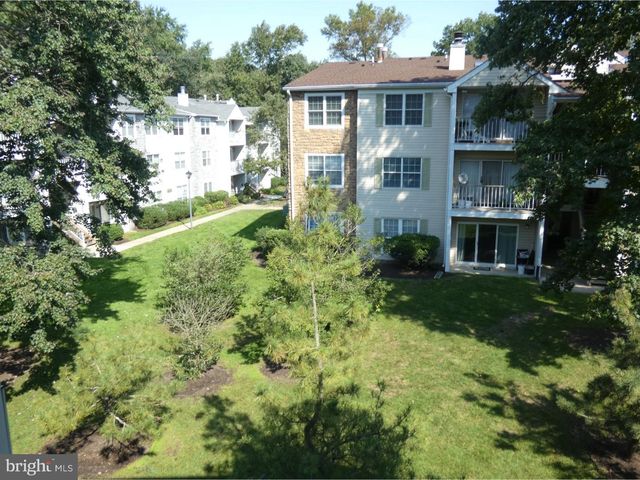 12 HOLLY, Hamilton Township, NJ 08619