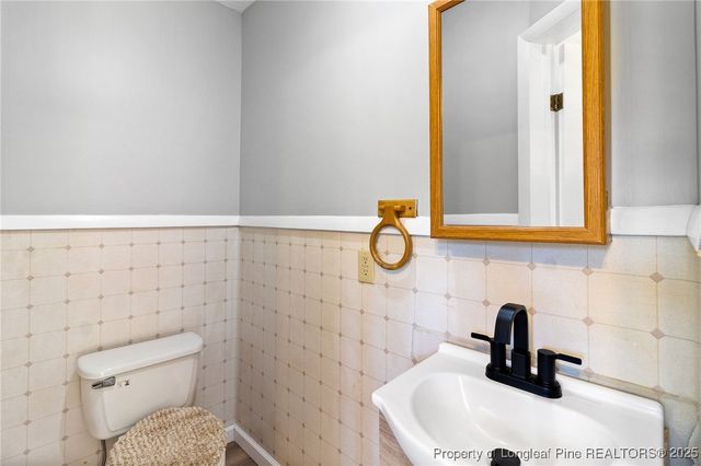 2313 Applebury Lane, Fayetteville, NC 28306