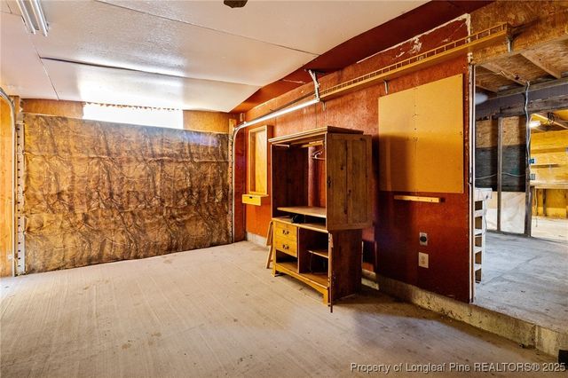 2313 Applebury Lane, Fayetteville, NC 28306