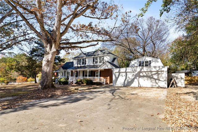 2313 Applebury Lane, Fayetteville, NC 28306