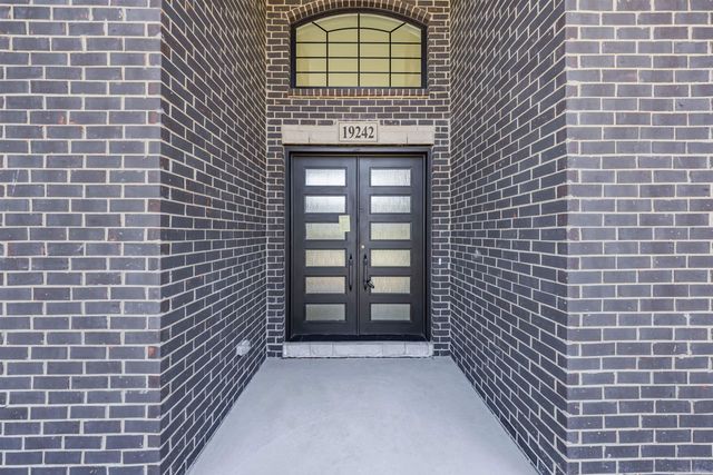 19242 Potomac Drive, Macomb Twp, MI 48044
