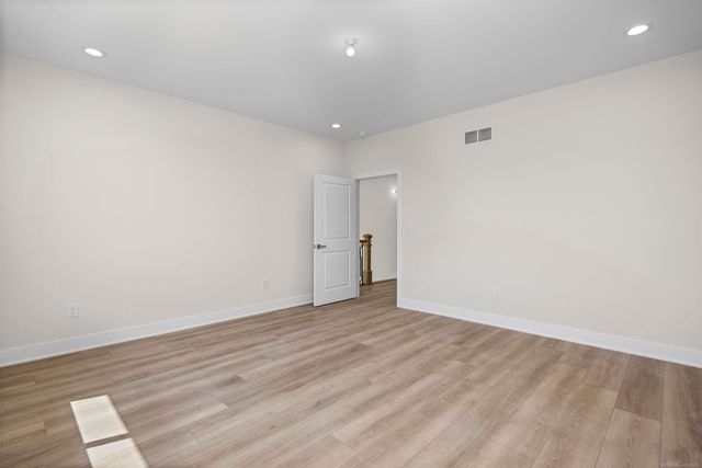 19242 Potomac Drive, Macomb Twp, MI 48044