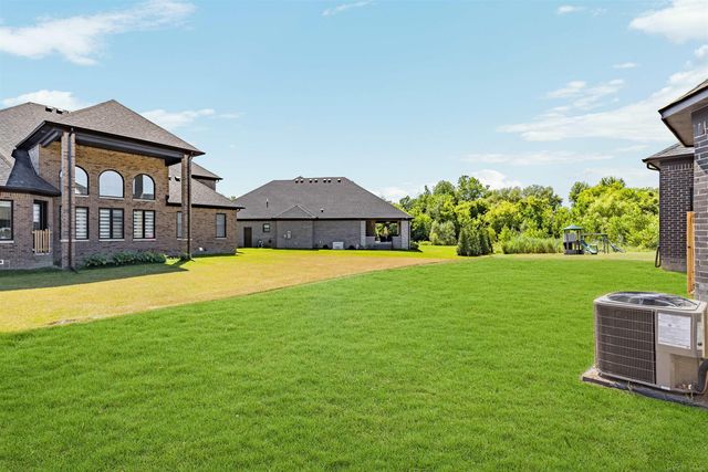 19242 Potomac Drive, Macomb Twp, MI 48044