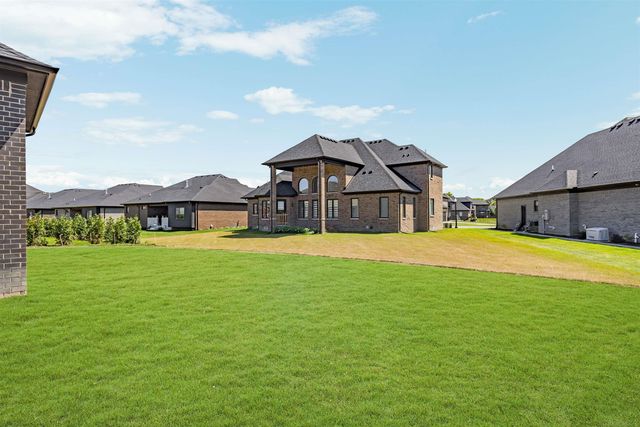 19242 Potomac Drive, Macomb Twp, MI 48044