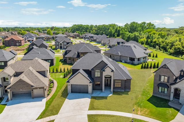 19242 Potomac Drive, Macomb Twp, MI 48044