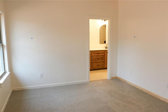 120 Mountain Laurel Way, Noble, OK 73068