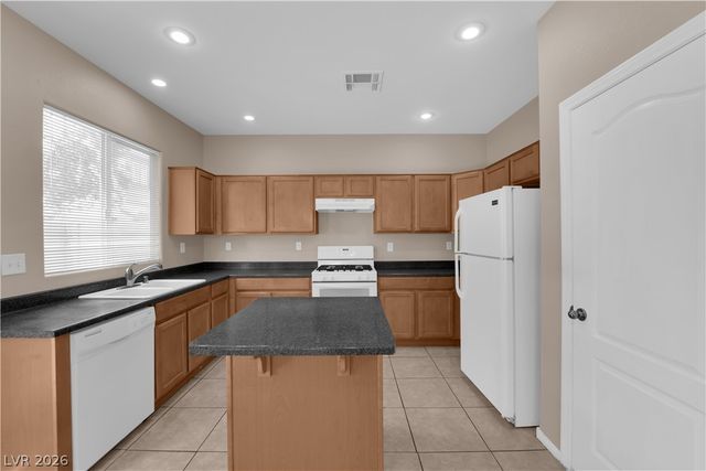 10573 Allegrini Drive, Las Vegas, NV 89141