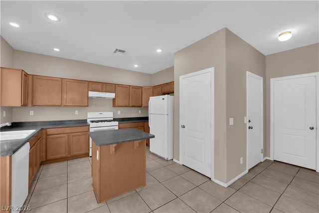 10573 Allegrini Drive, Las Vegas, NV 89141