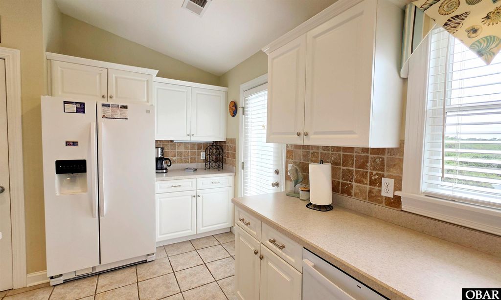 Image 22 of property listing at 3622 S Virginia Dare Trail, Nags Head, NC 27959