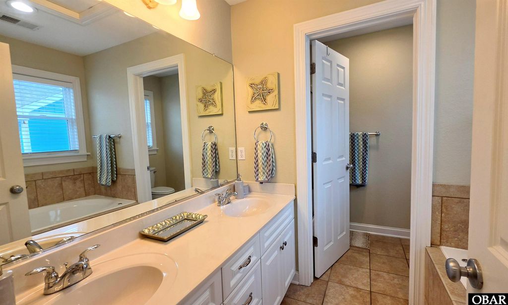 Image 33 of property listing at 3622 S Virginia Dare Trail, Nags Head, NC 27959