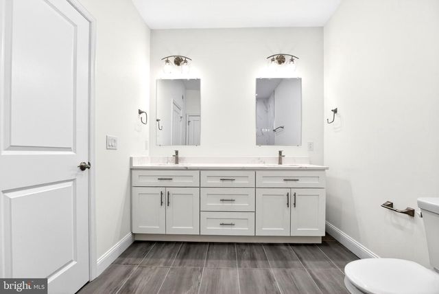 1403 S PATTON ST, Philadelphia, PA 19146