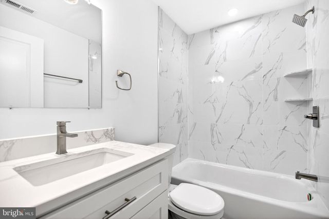 1403 S PATTON ST, Philadelphia, PA 19146