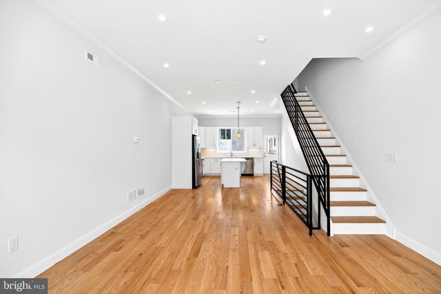 1403 S PATTON ST, Philadelphia, PA 19146