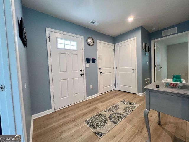381 Cartecay Drive, Calhoun, GA 30701