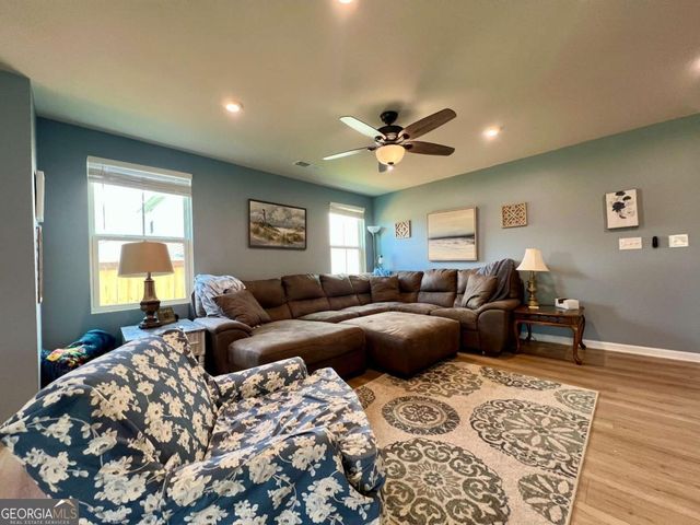 381 Cartecay Drive, Calhoun, GA 30701
