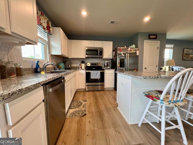 381 Cartecay Drive, Calhoun, GA 30701