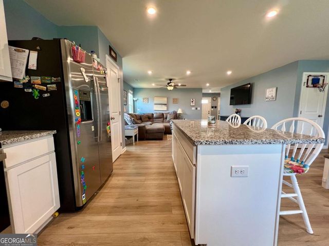 381 Cartecay Drive, Calhoun, GA 30701