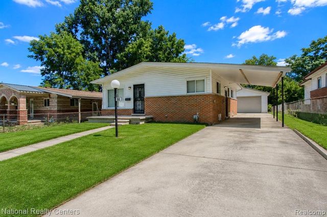 184 N Astor Street, Pontiac, MI 48342