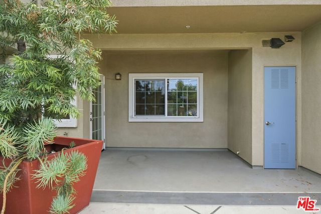 1408 W WASHINGTON Boulevard 101, Los Angeles, CA 90007