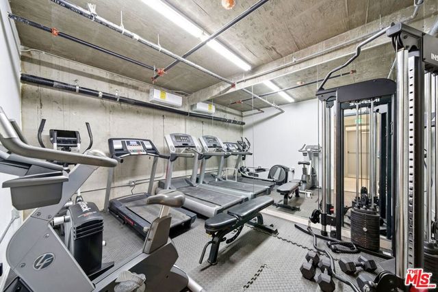 1408 W WASHINGTON Boulevard 101, Los Angeles, CA 90007