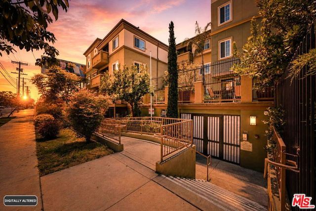 1408 W WASHINGTON Boulevard 101, Los Angeles, CA 90007
