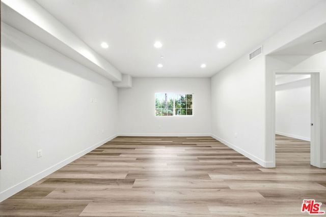 1408 W WASHINGTON Boulevard 101, Los Angeles, CA 90007